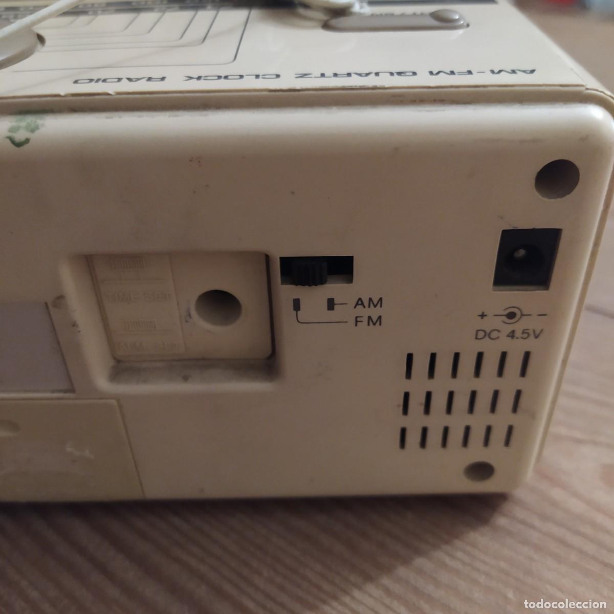 Vintage: Radio reloj vintage - Foto 6