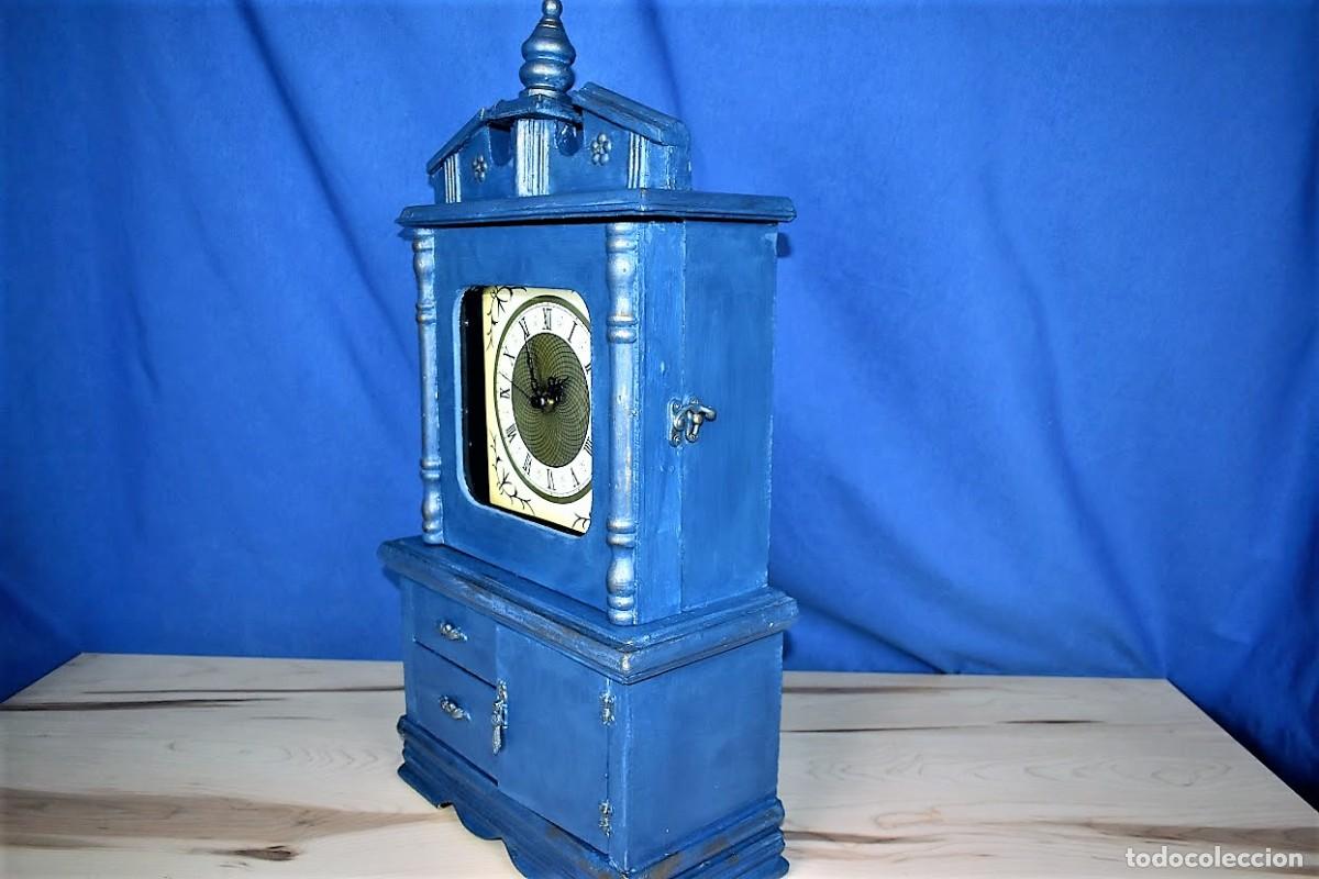 Vintage: Reloj de sobremesa en madera - Foto 6