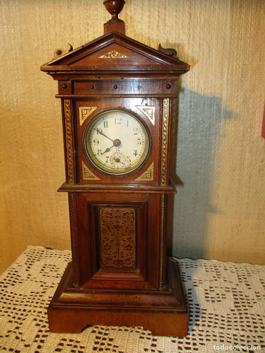 Vintage: Reloj sobremesa madera - Foto 1