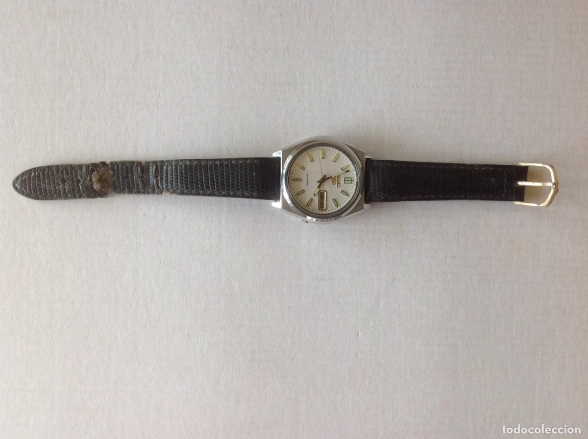 Vintage: Reloj de pulsera Seiko 5 autom&aacute;tico - Foto 3