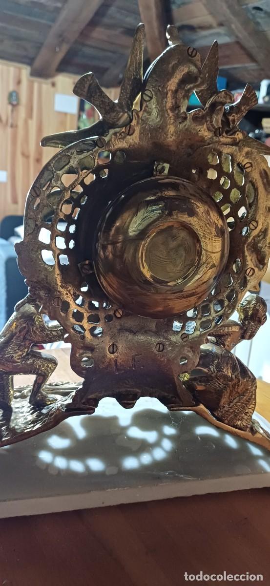 Vintage: Reloj de bronce - Foto 2