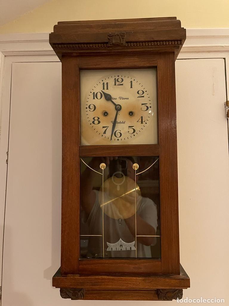 Vintage: Reloj de pared antiguo - Foto 1