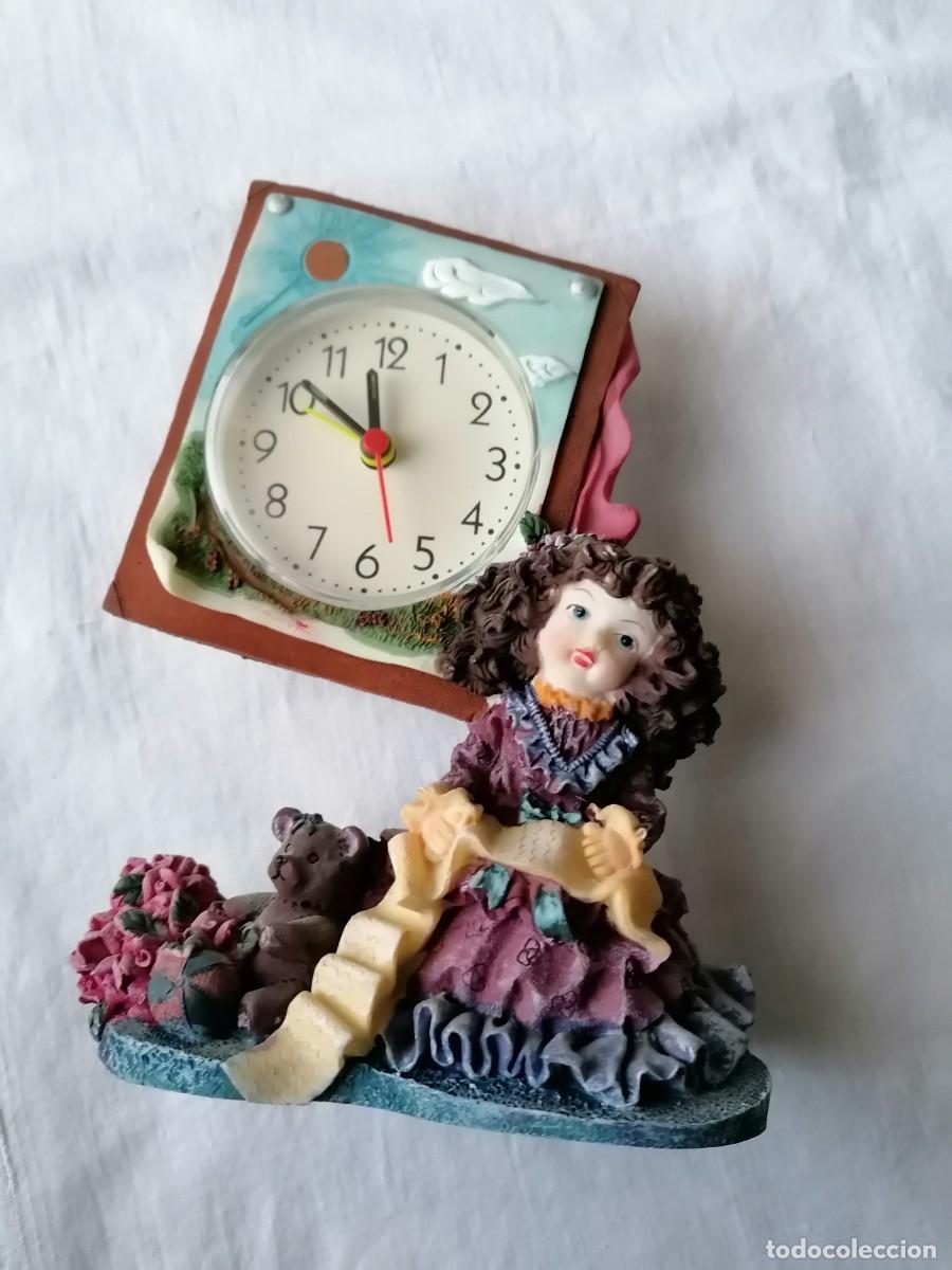 Vintage: Reloj de sobremesa ni&ntilde;a - Foto 6