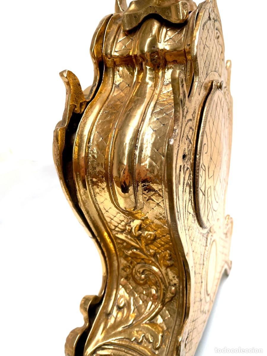 Vintage: Reloj de bronce a pilas funcionando - Foto 7