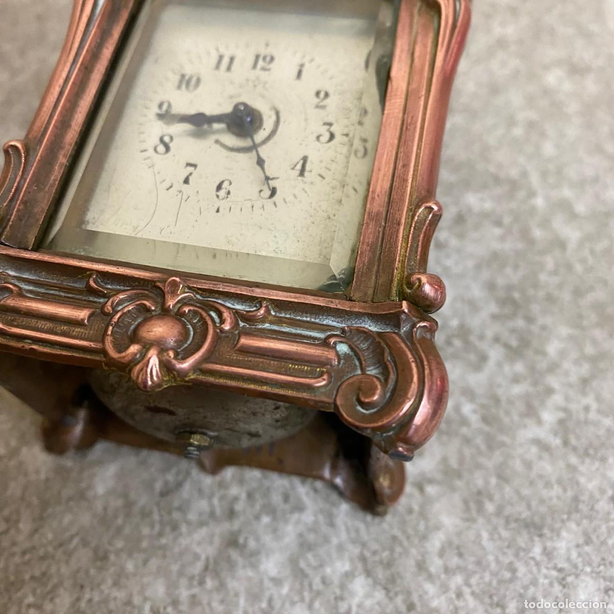 Vintage: Reloj de Bronce Cl&aacute;sico - Foto 3