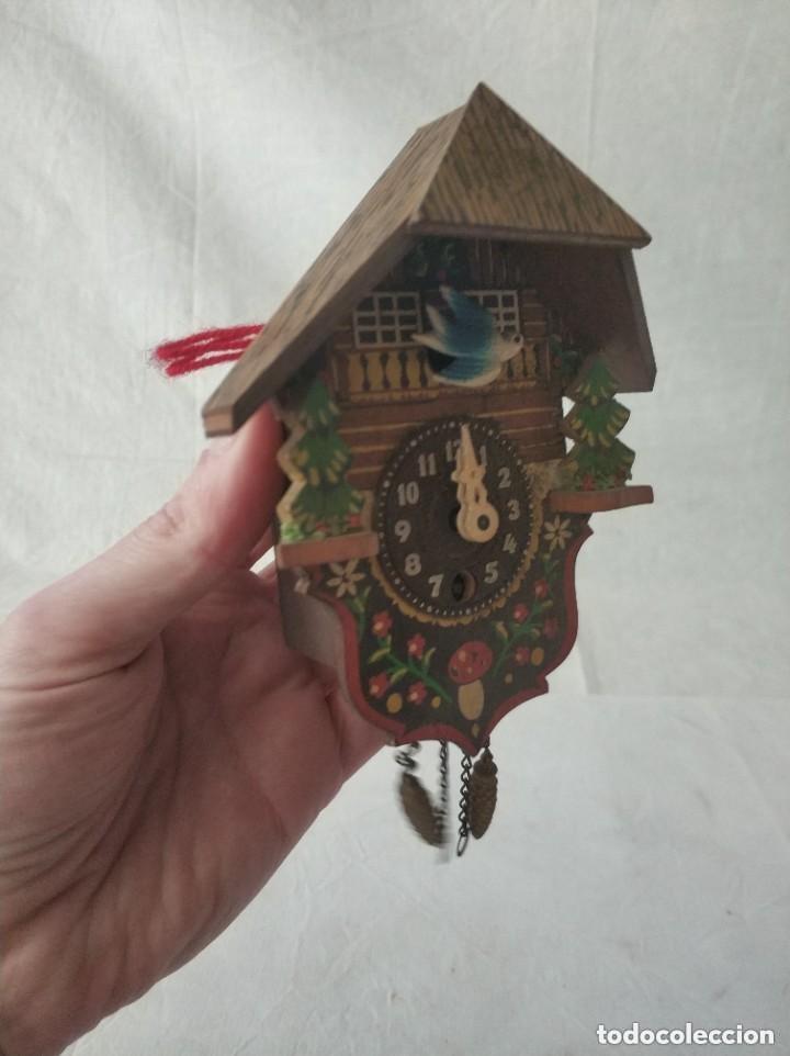 Vintage: Bonito reloj cuco - Foto 2