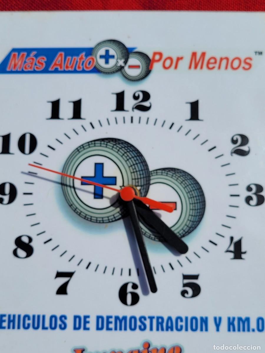 Vintage: Reloj antiguo de un servicio de coches, funcional. - Foto 3