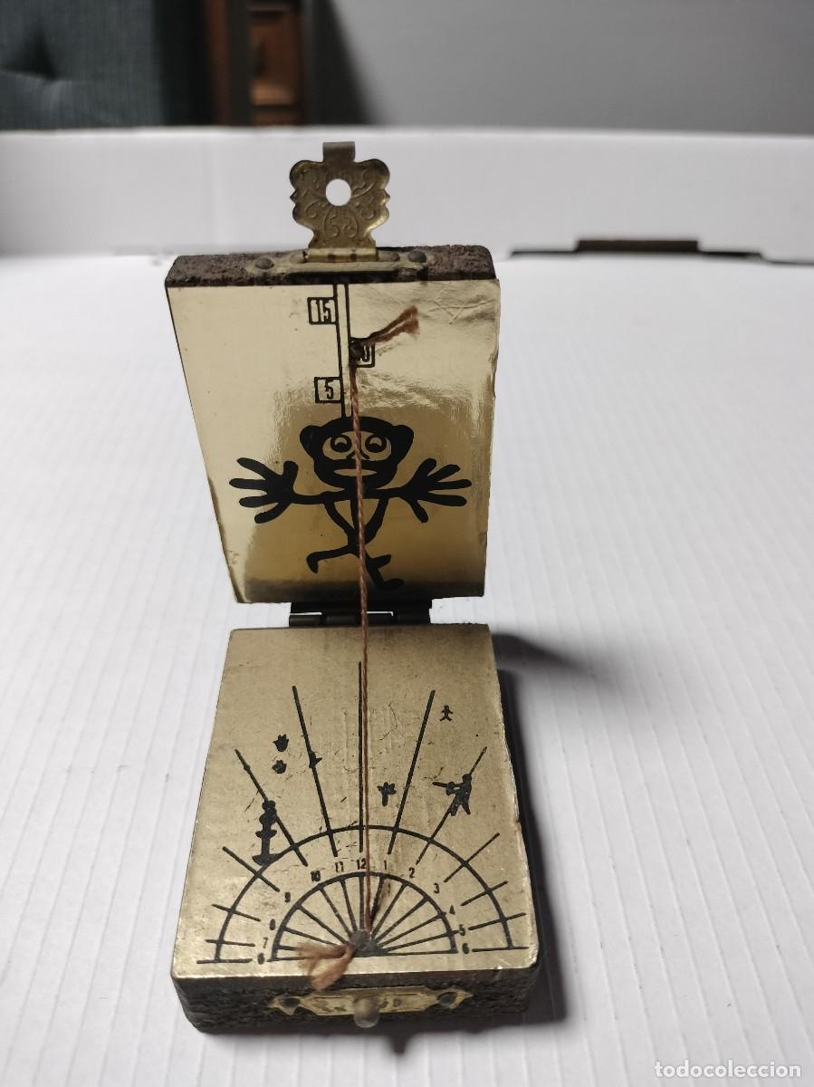 Vintage: Reloj solar en caja de madera - Foto 4