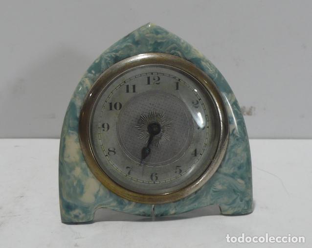 Vintage: PEQUE&Ntilde;O RELOJ DE MESA - Foto 1