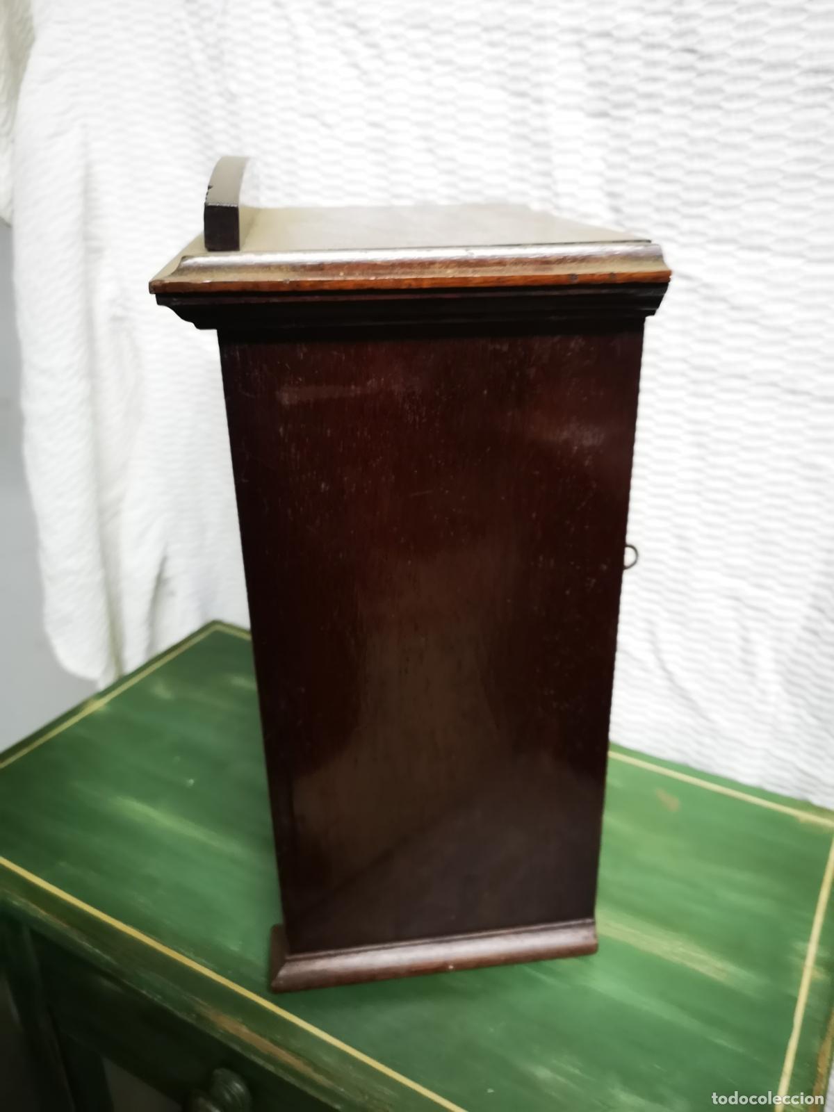 Vintage: Antiguo reloj de mesa de madera de caoba - Foto 4