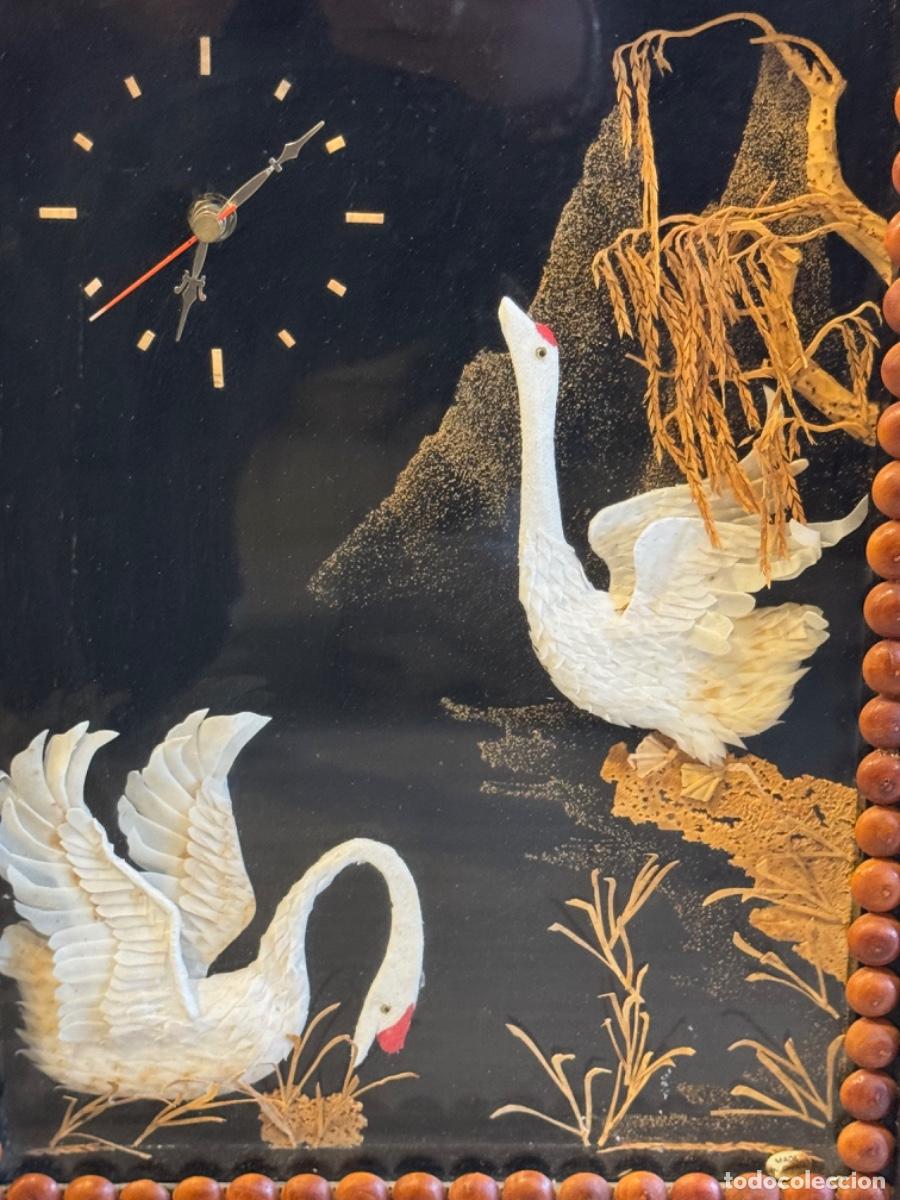 Vintage: CUADRO RELOJ CON CISNES DECORADO A MANO - Foto 3