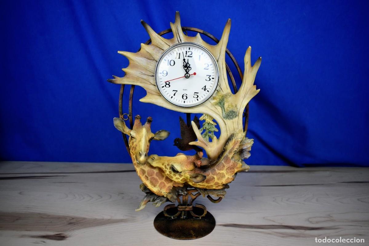 Vintage: Reloj de sobremesa con jirafas - Foto 1