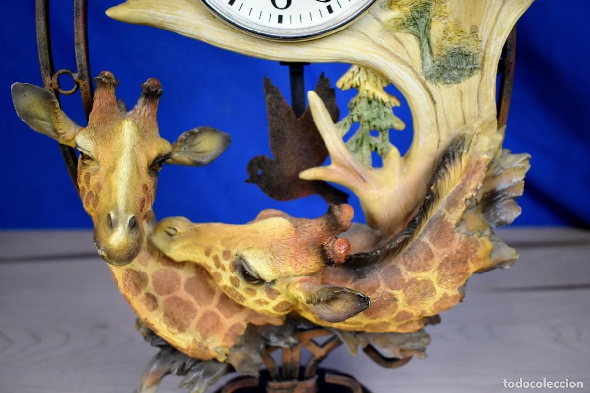 Vintage: Reloj de sobremesa con jirafas - Foto 2