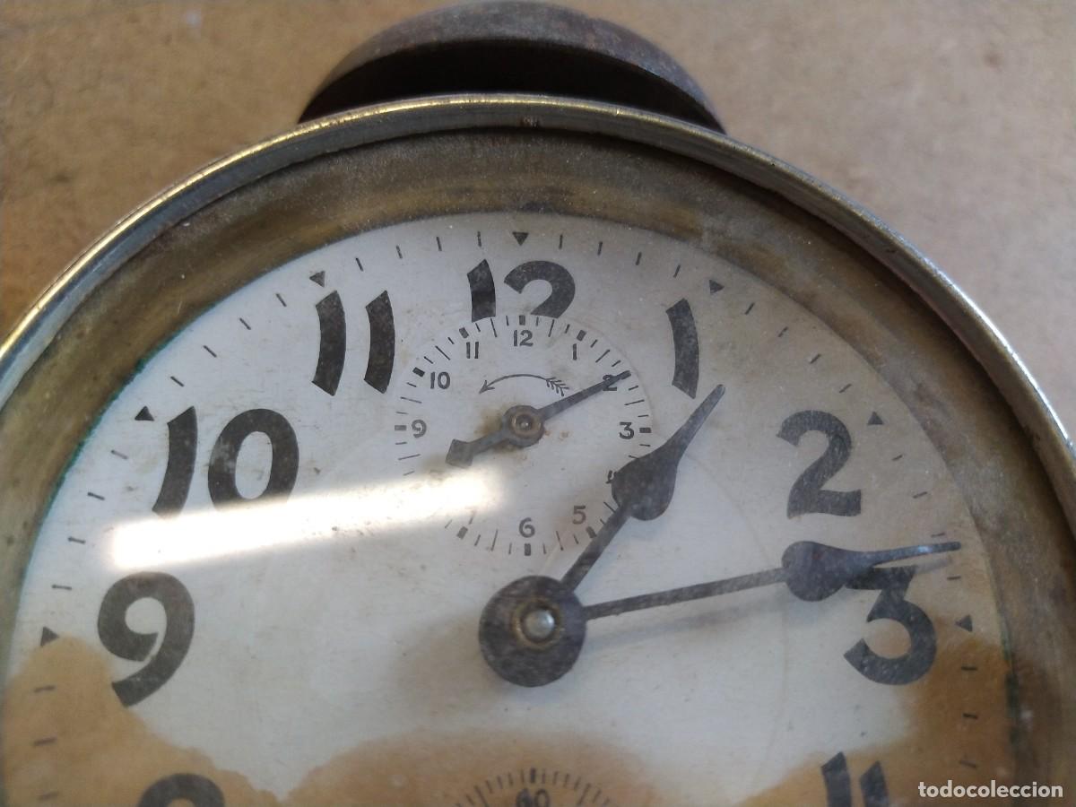 Vintage: Antiguo reloj de mesa - Foto 5