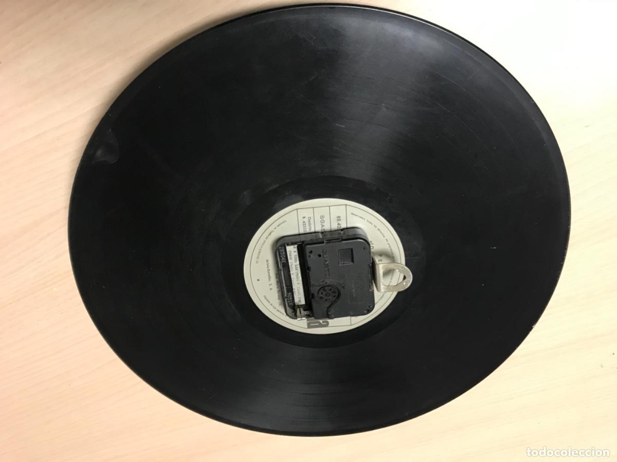Vintage: Reloj en disco LP vinilo de Peret - Foto 3