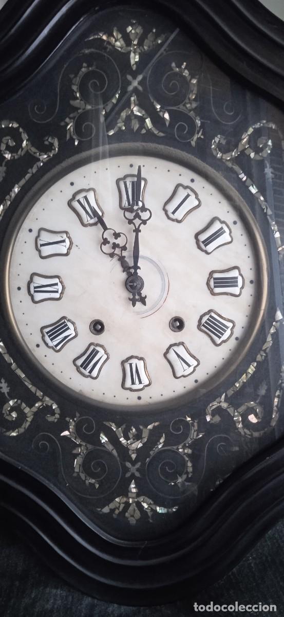 Vintage: Reloj de pared antiguo - Foto 2