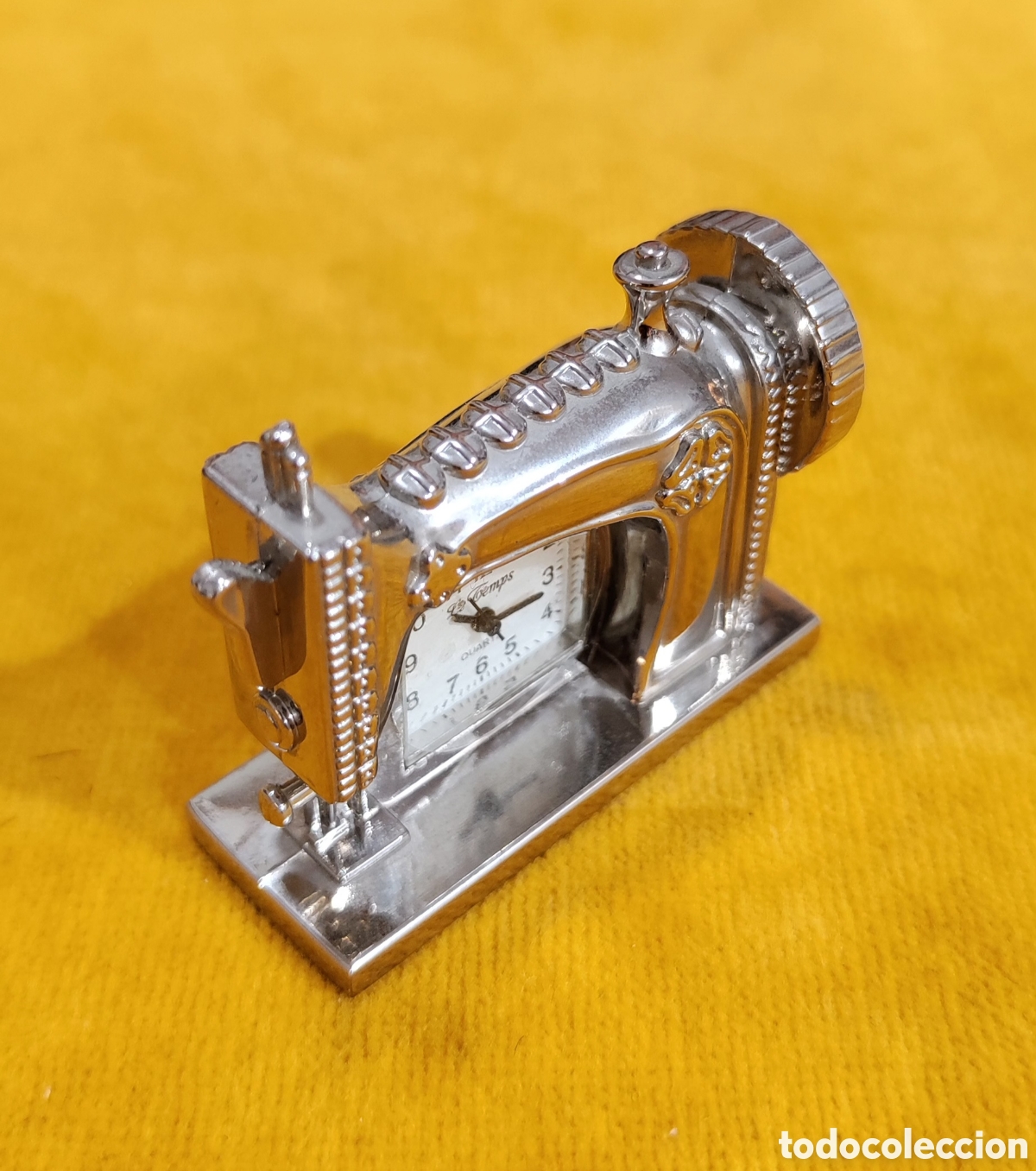 Vintage: Reloj en forma de m&aacute;quina de coser - Foto 2