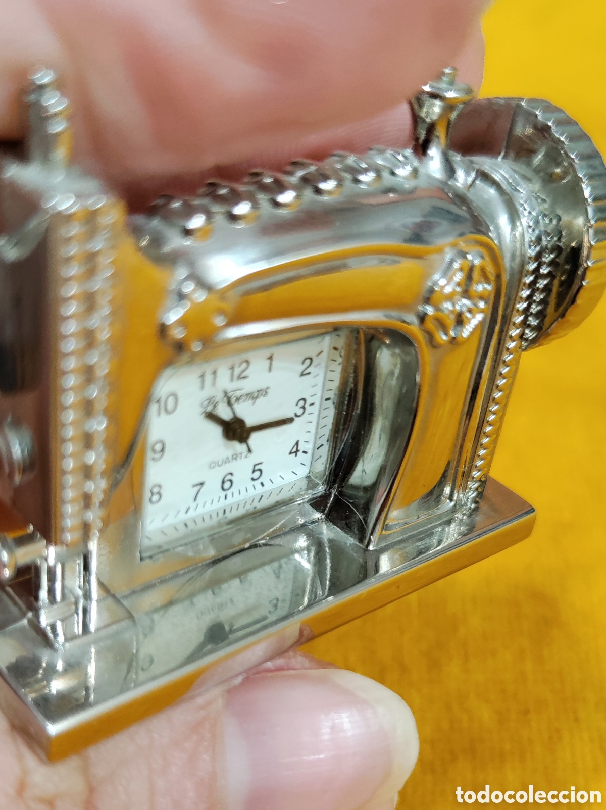 Vintage: Reloj en forma de m&aacute;quina de coser - Foto 7