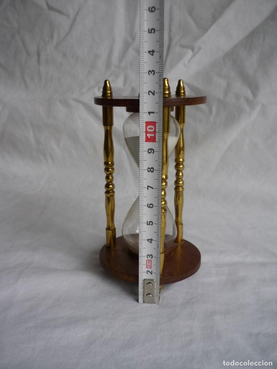 Vintage: Reloj de arena en bronce y madera - Foto 7