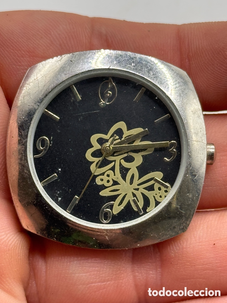 Vintage: Reloj de Moda de Dise&ntilde;o - Foto 1