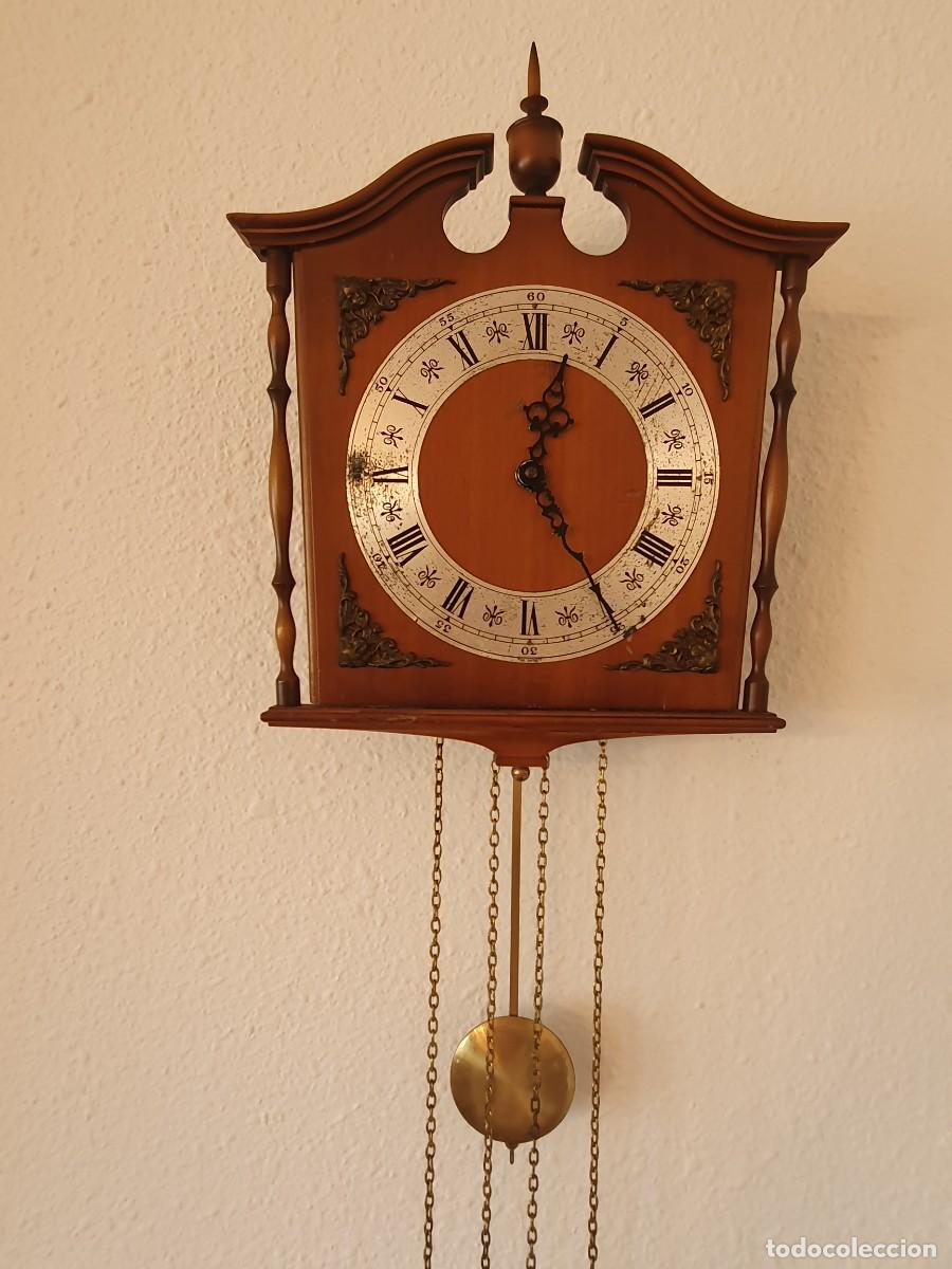 Vintage: Reloj de pared cl&aacute;sico de madera &ndash; con p&eacute;ndulo - Foto 2