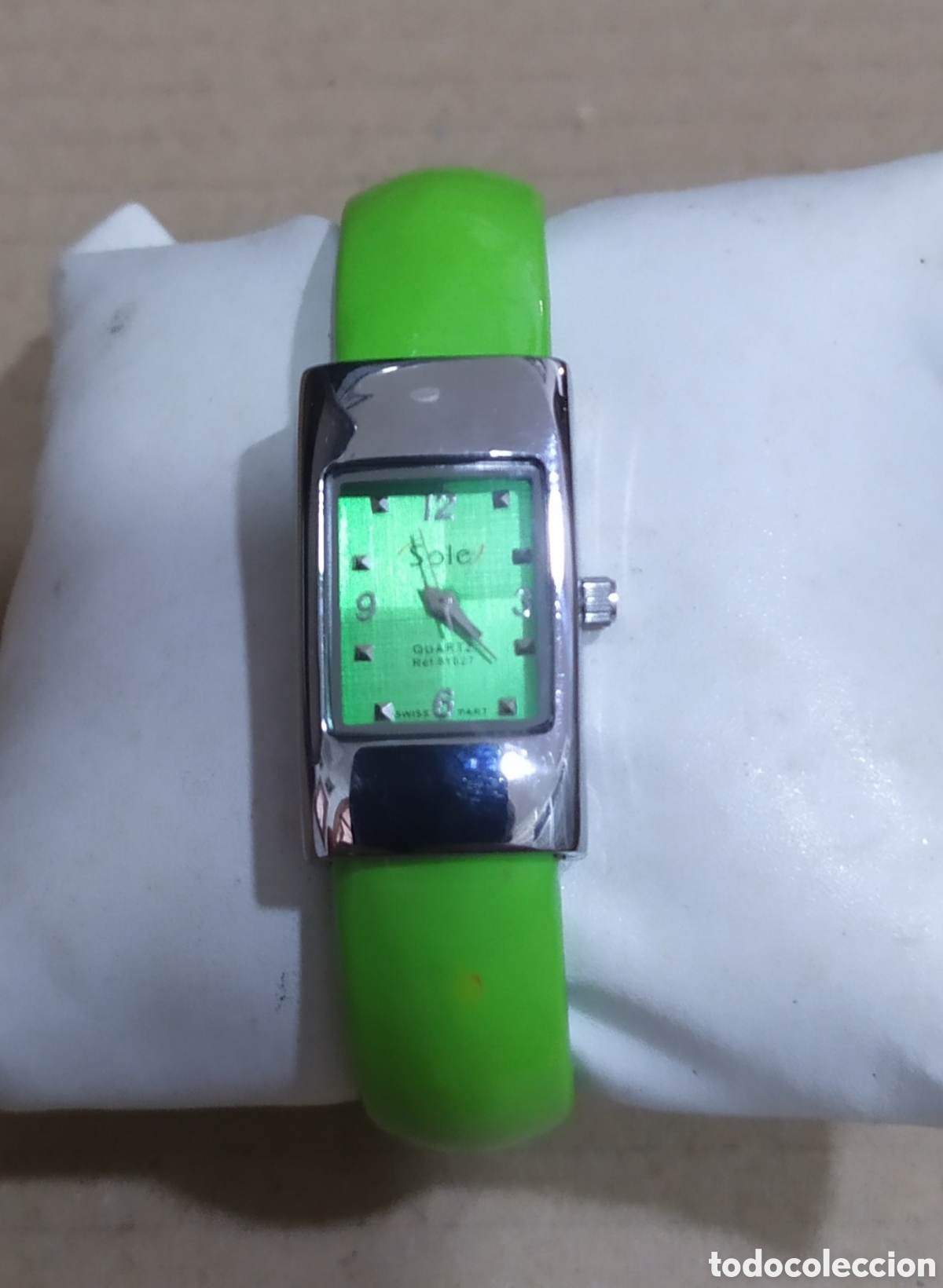 Vintage: Reloj vintage de mujer con Correa r&iacute;gida - Foto 2