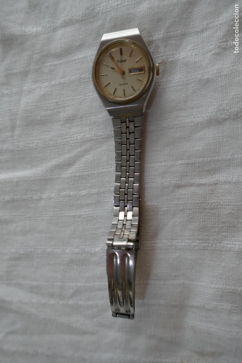 Vintage: Reloj Pulsar - Con calendario. - Foto 2