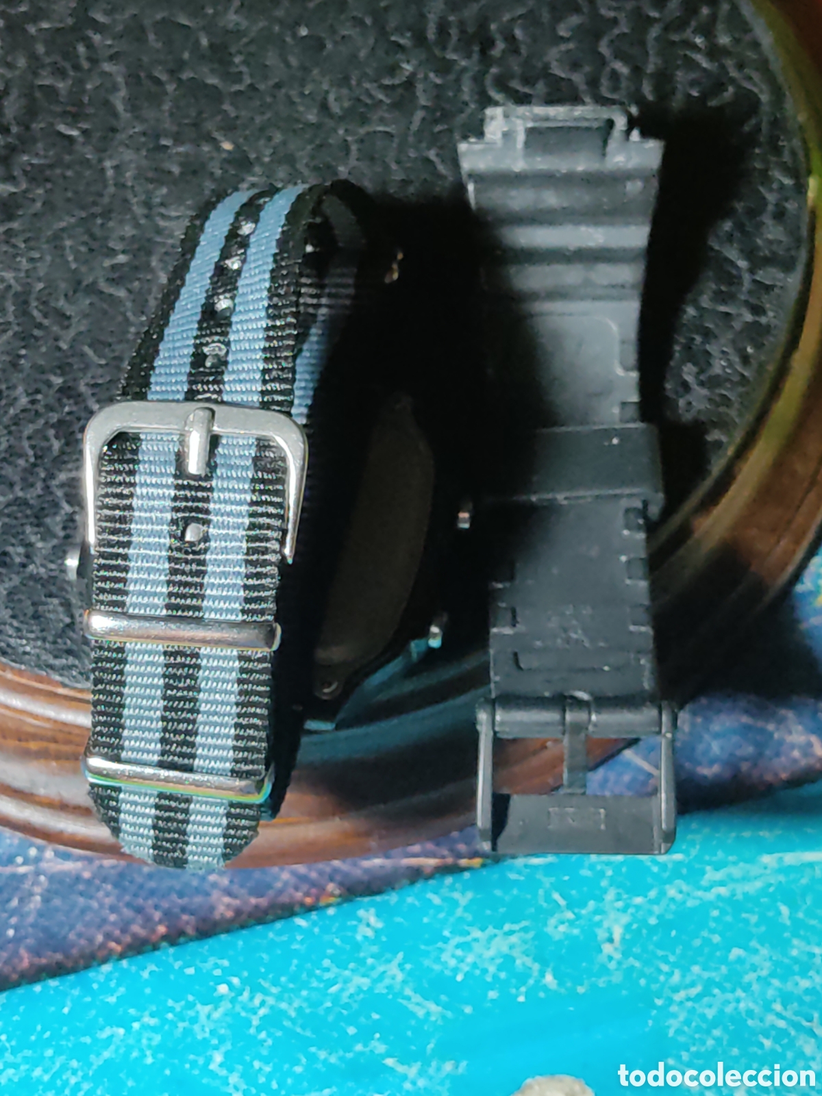Vintage: Reloj Casio modelo AE -1300WH . WR100 ILLUMINATOR - Foto 4