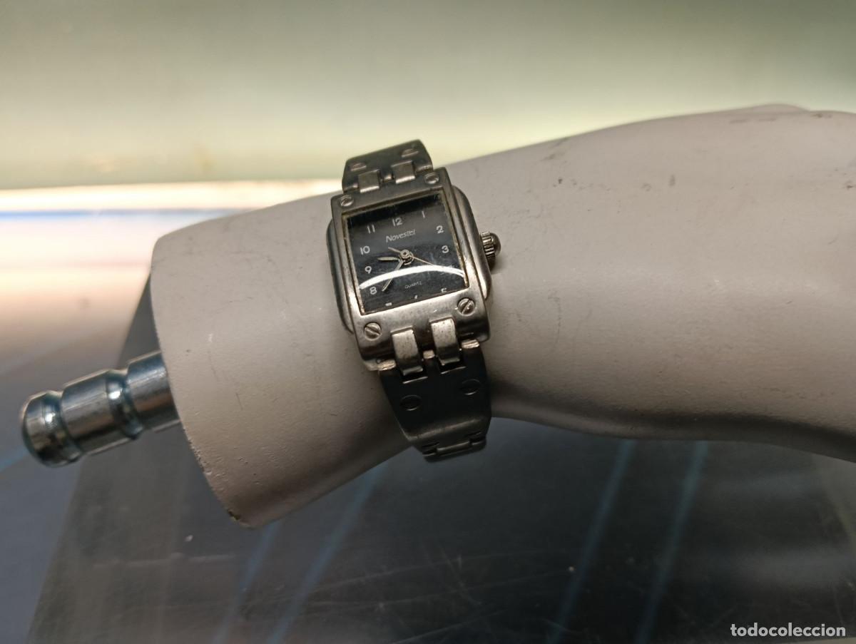 Vintage: Reloj de pulsera Novestel - Foto 1