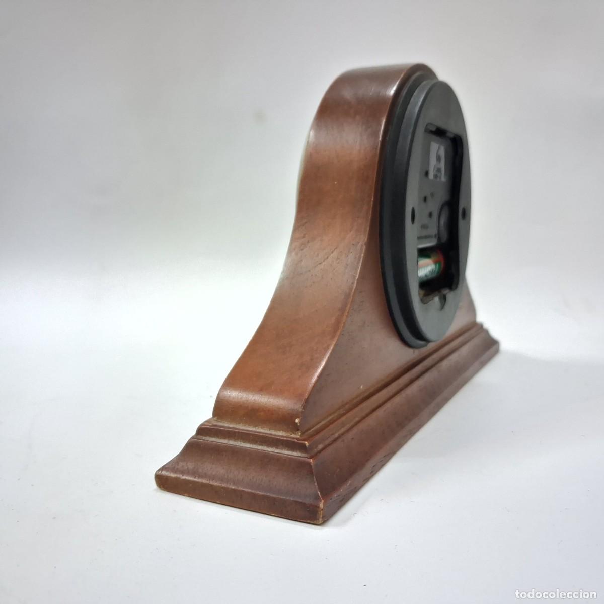 Vintage: Reloj de repisa de madera vintage - Foto 4