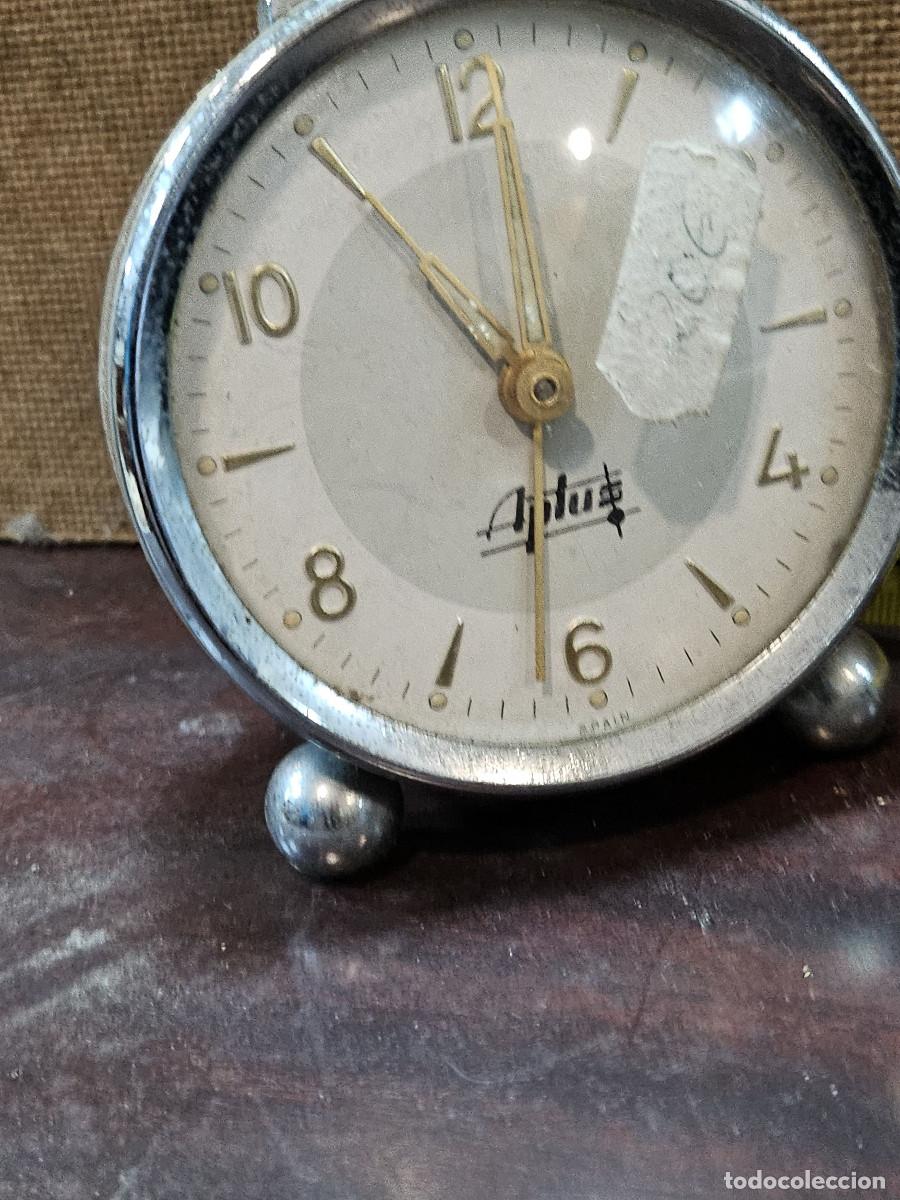 Vintage: reloj despertador de mesa - Foto 2