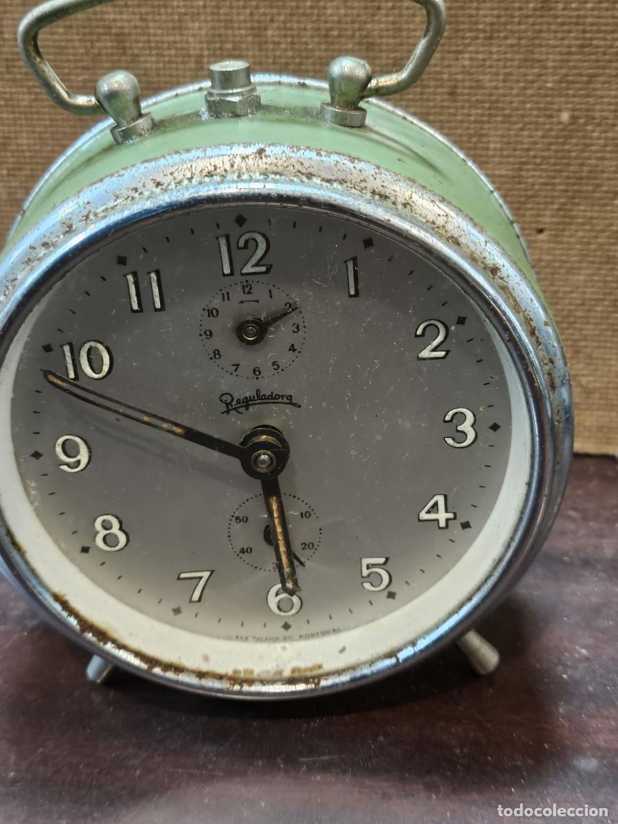 Vintage: reloj despertador de mesa - Foto 1