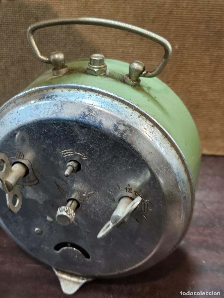 Vintage: reloj despertador de mesa - Foto 4