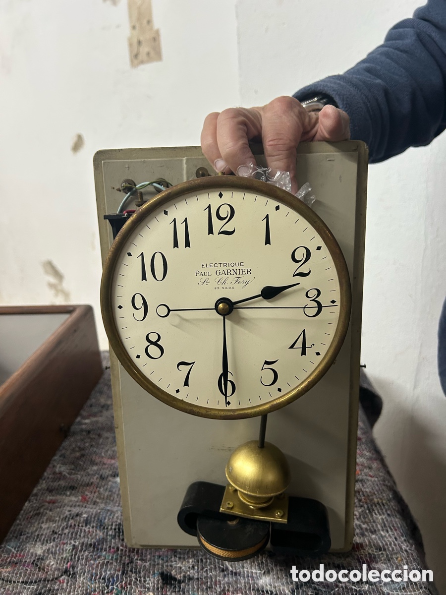 Vintage: Reloj de pared 1900, de estilo Paul Garnier. - Foto 3