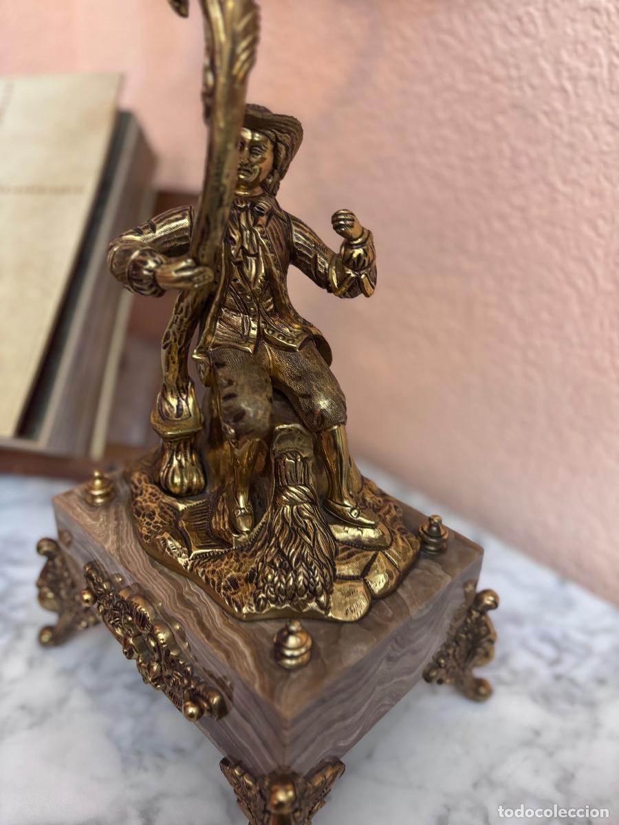 Vintage: Reloj y candelabros de bronce - Foto 3