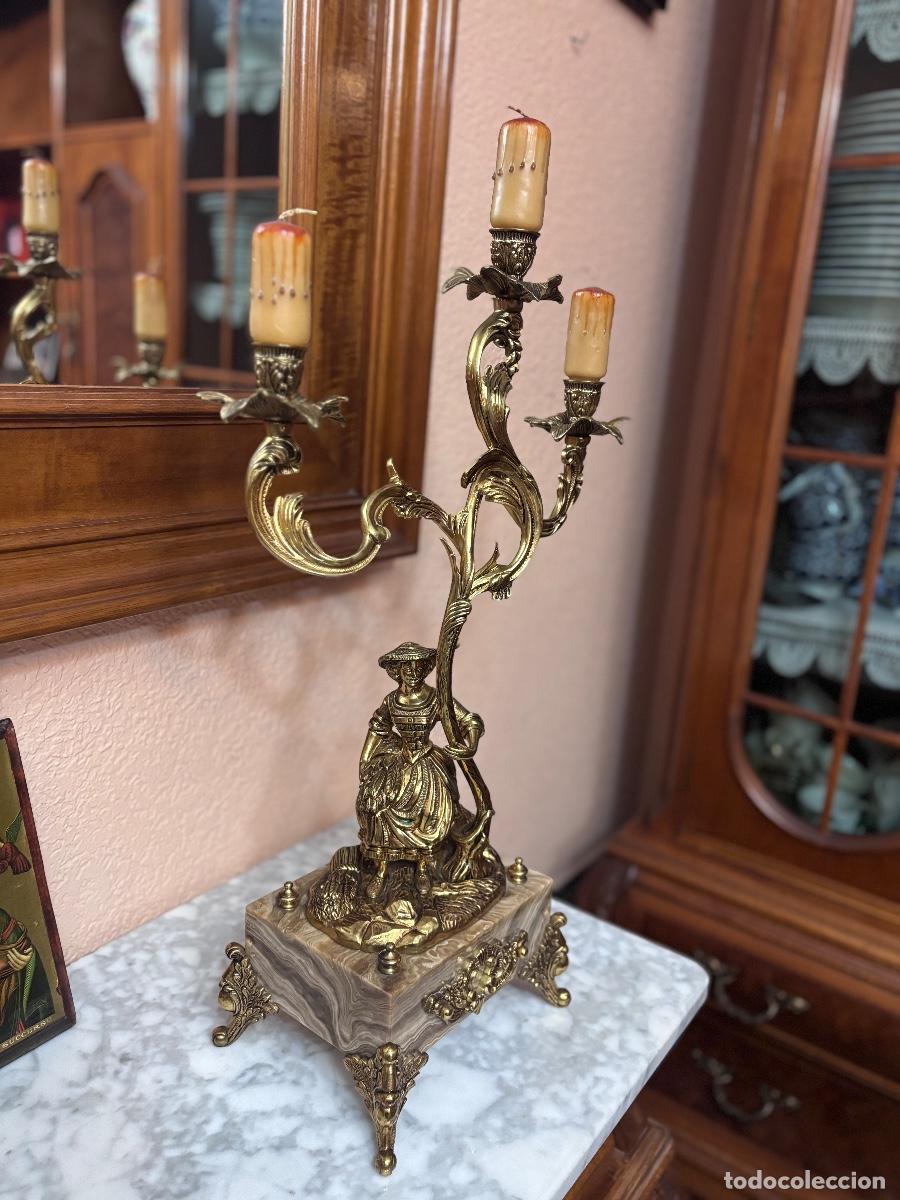 Vintage: Reloj y candelabros de bronce - Foto 6