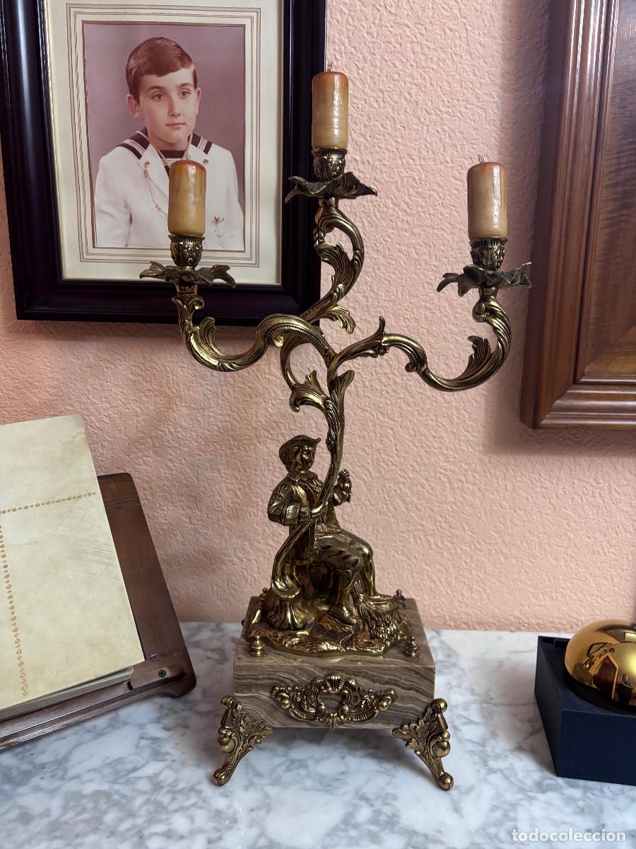 Vintage: Reloj y candelabros de bronce - Foto 7