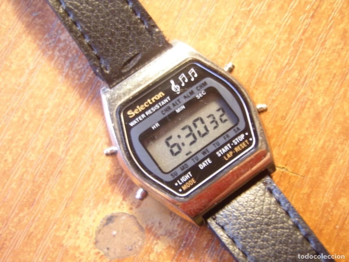 Vintage: RELOJ DIGITAL SELECTRON ALARMA MUSICAL FUNCIONANDO TODO - Foto 4