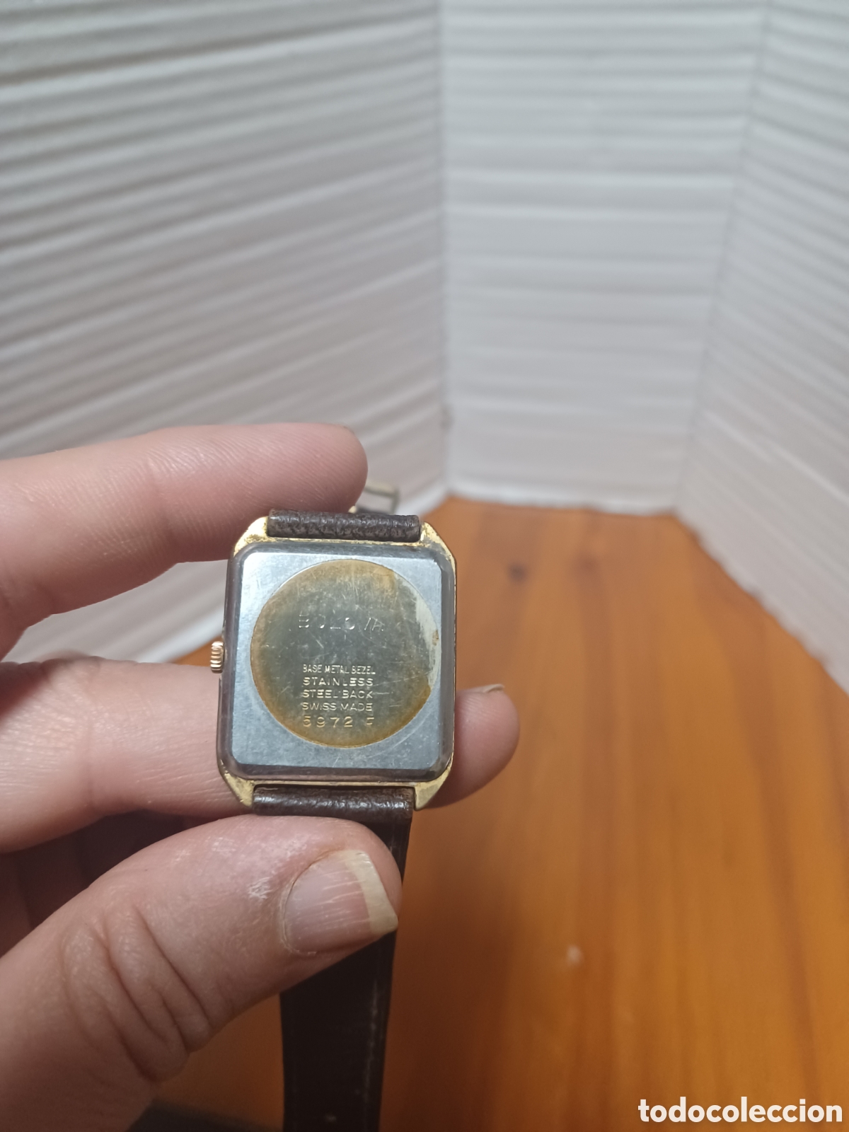 Vintage: Reloj de pulsera Bulova modelo flatline quartz - Foto 2