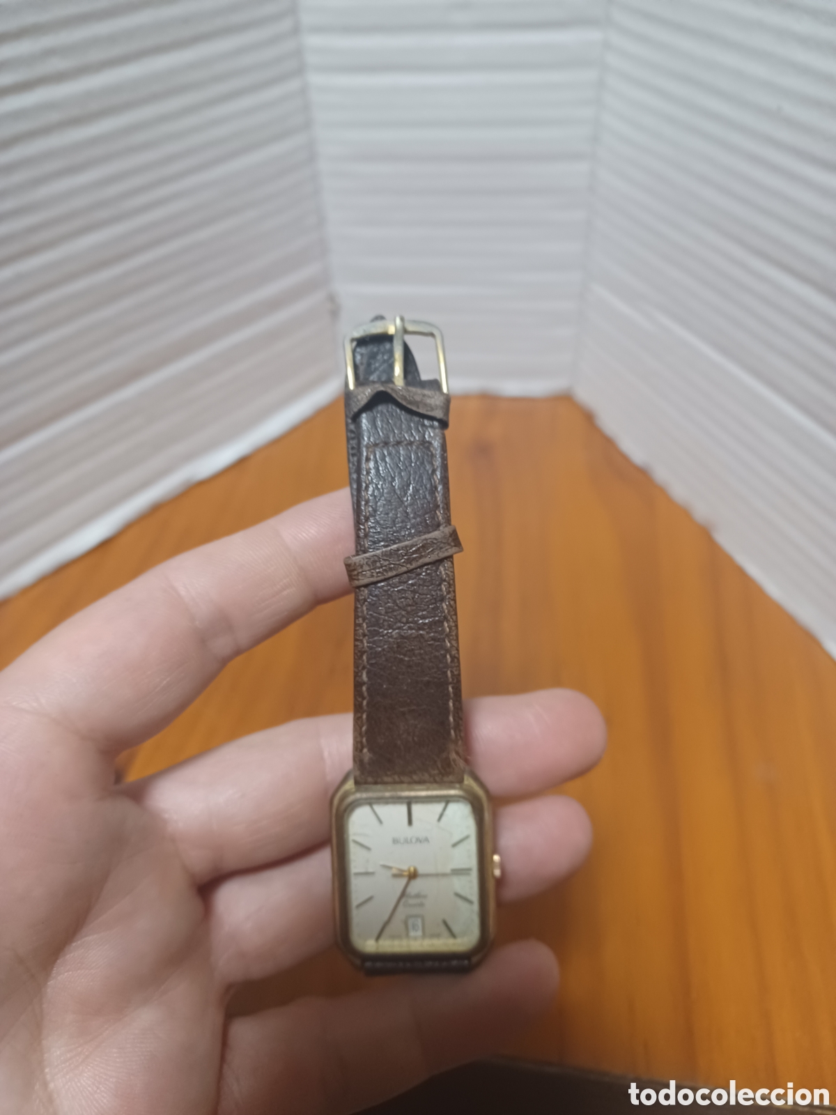 Vintage: Reloj de pulsera Bulova modelo flatline quartz - Foto 3