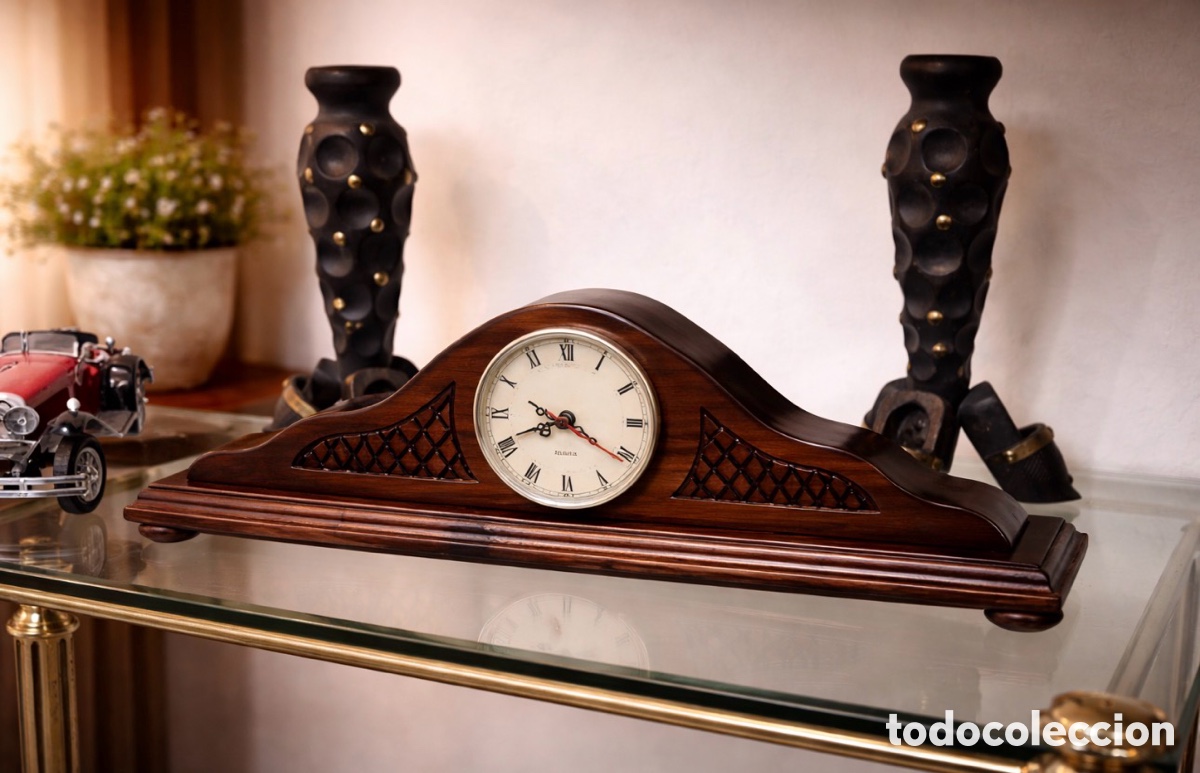 Vintage: Elegante Reloj de mesa estilo cl&aacute;sico, madera maciza. (Hecho a mano)