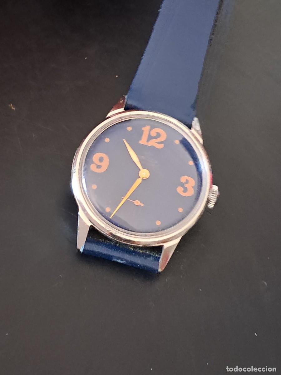 Vintage: rel&oacute;gio starlux de corda manual