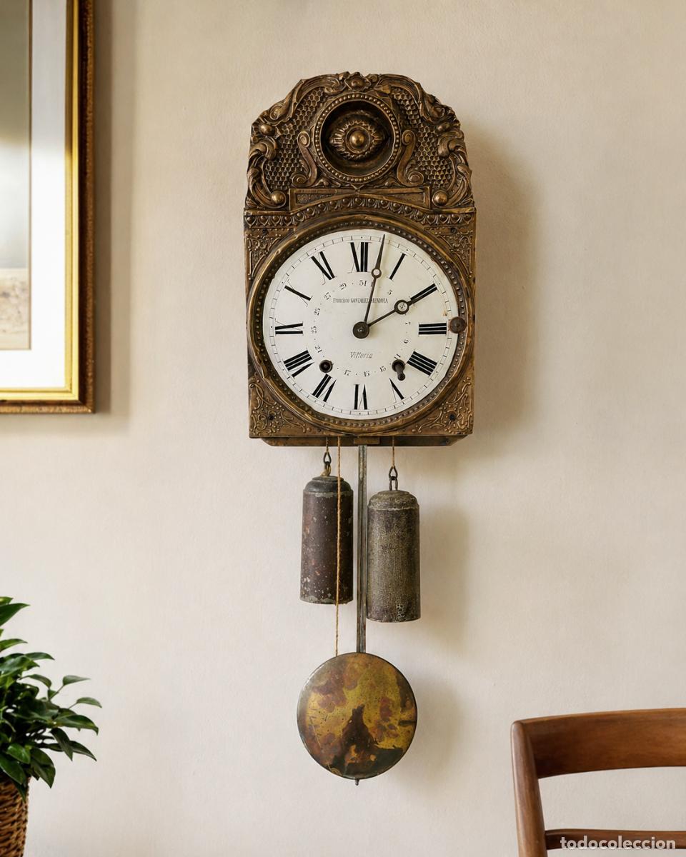 Vintage: Reloj Morez / Comtoise antiguo con pesas y p&eacute;ndulo &ndash; esfera firmada relojero Vitoria-Gasteiz