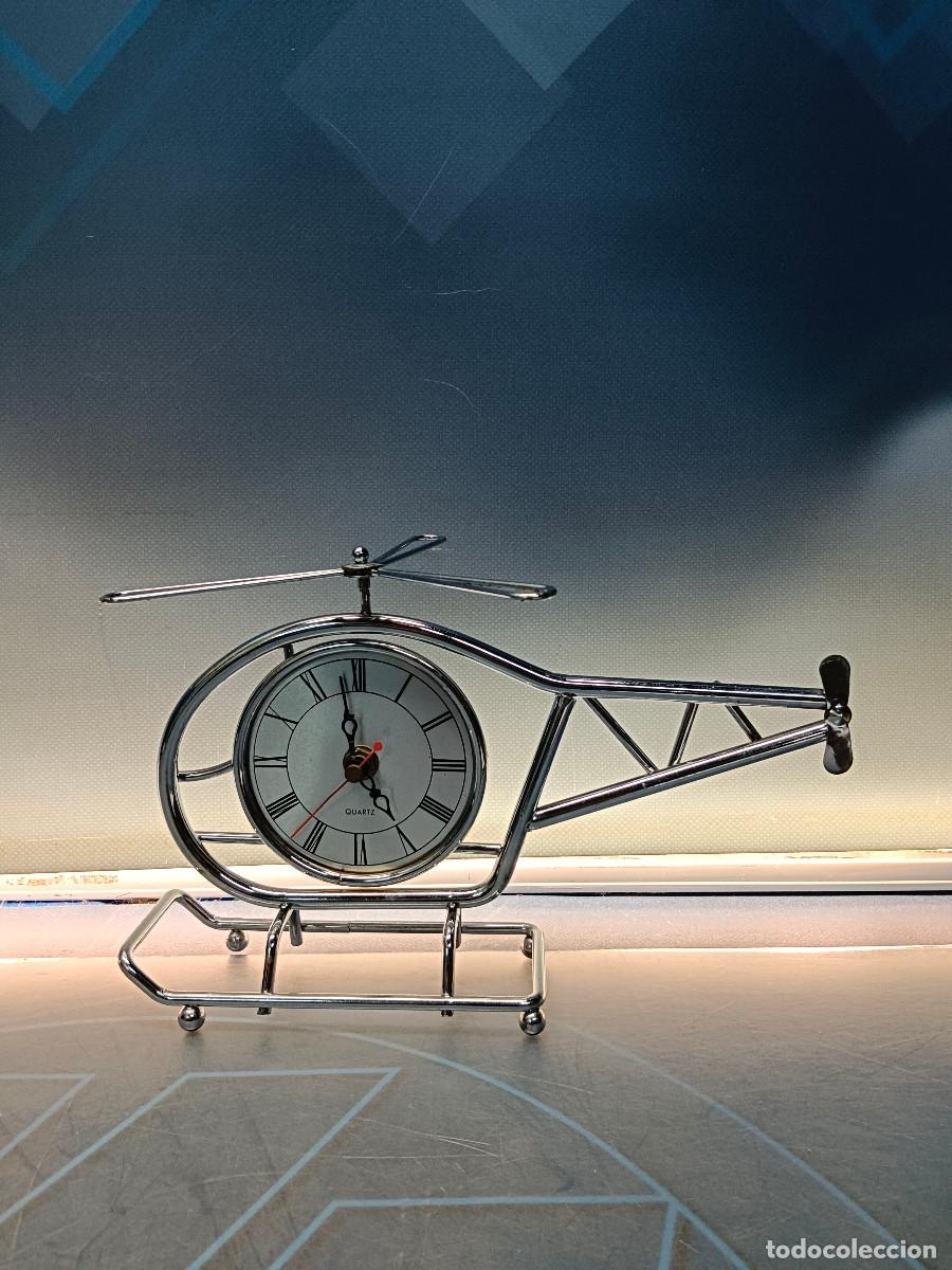 Vintage: Helicopter clock retro, quartz, de metal - Foto 1
