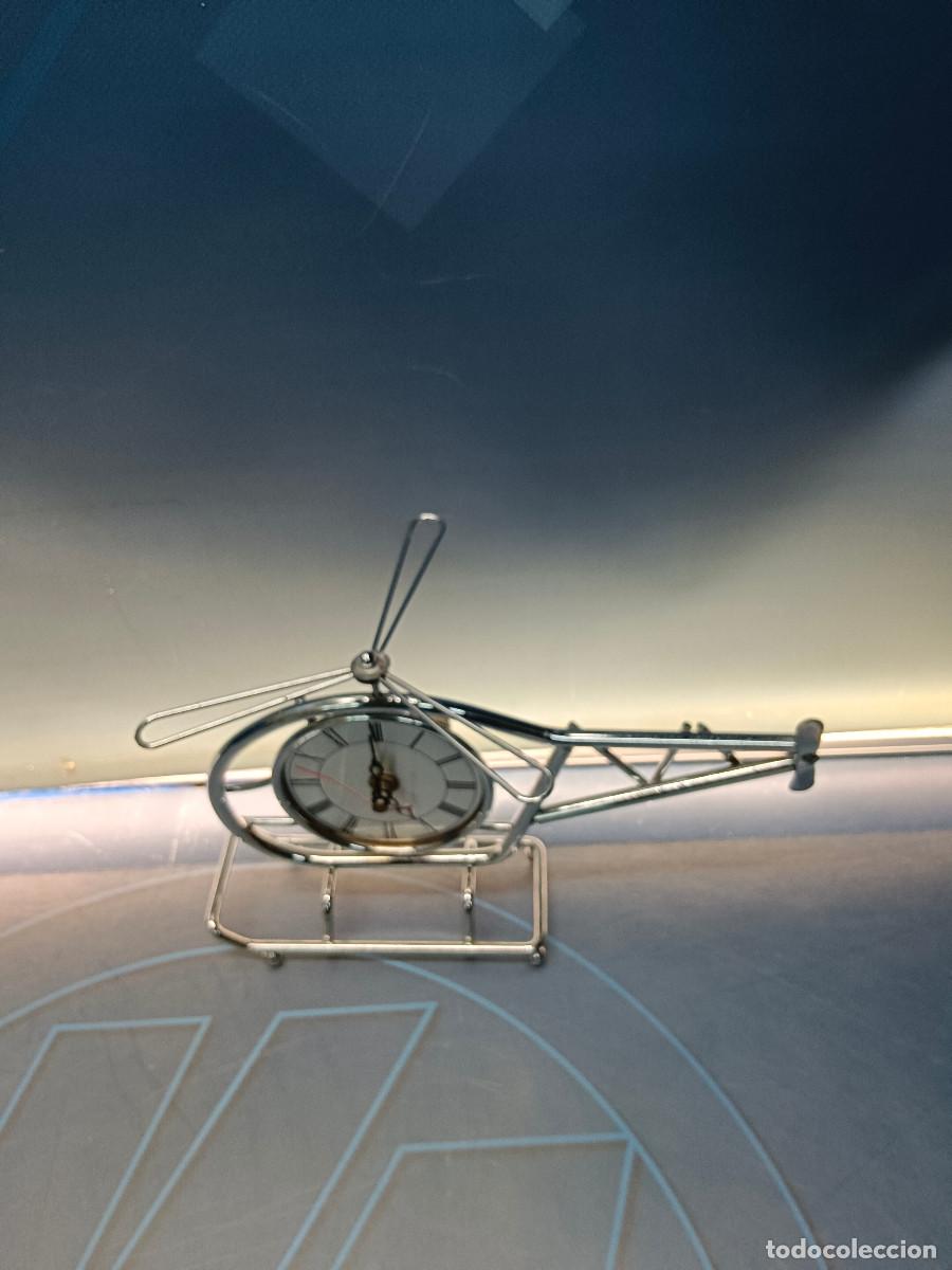 Vintage: Helicopter clock retro, quartz, de metal - Foto 4