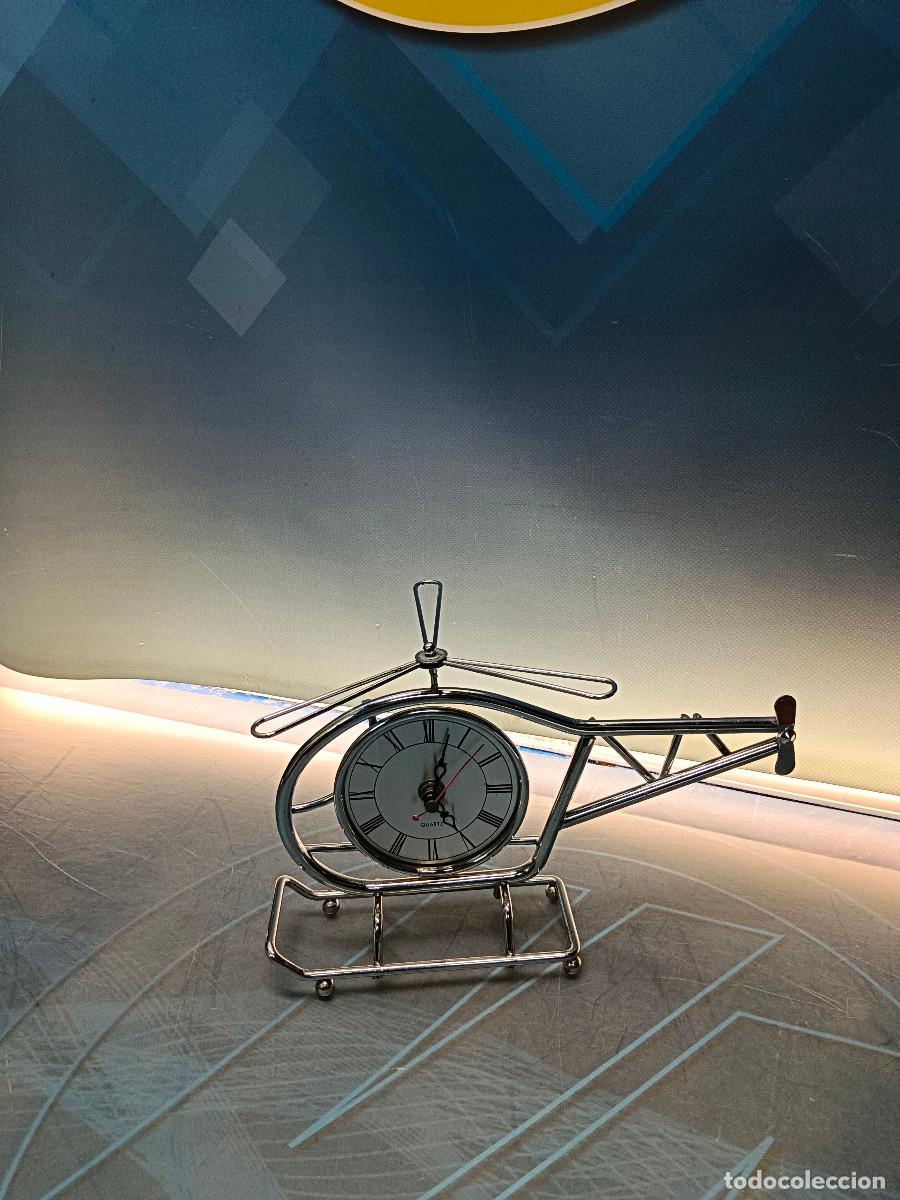 Vintage: Helicopter clock retro, quartz, de metal - Foto 9