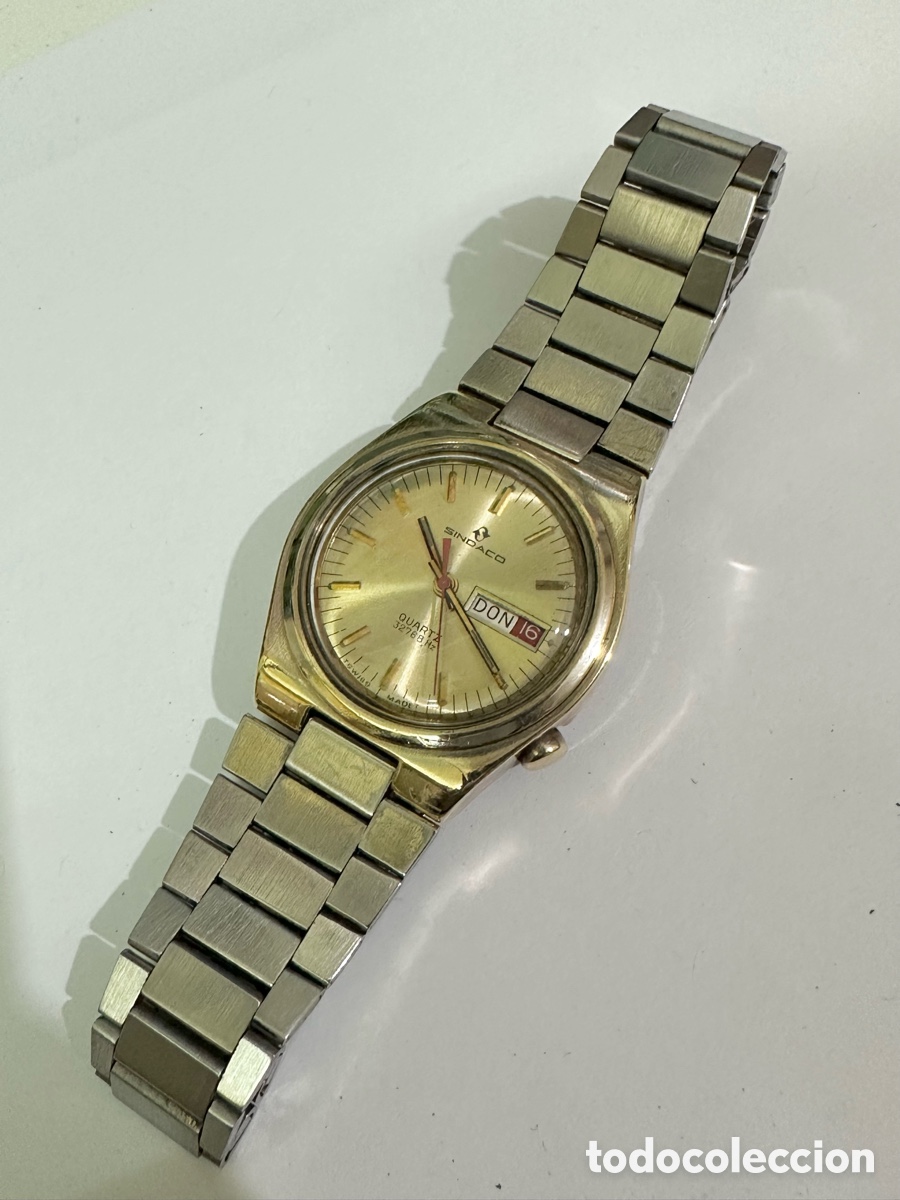 Vintage: Antiguo Reloj SINDACO QUARTZ 32768 Hz Con D&iacute;a y Fecha Swiss vintage.
