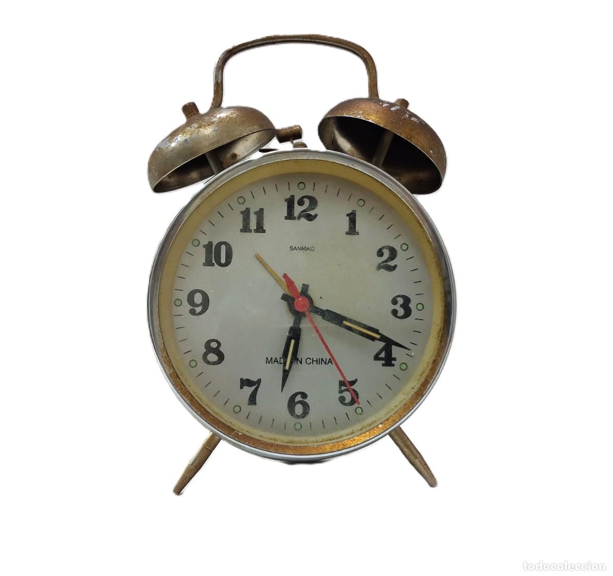 Vintage: Reloj despertador vintage SANMAO &ndash; mec&aacute;nico &ndash; campanas gemelas &ndash; Made in China