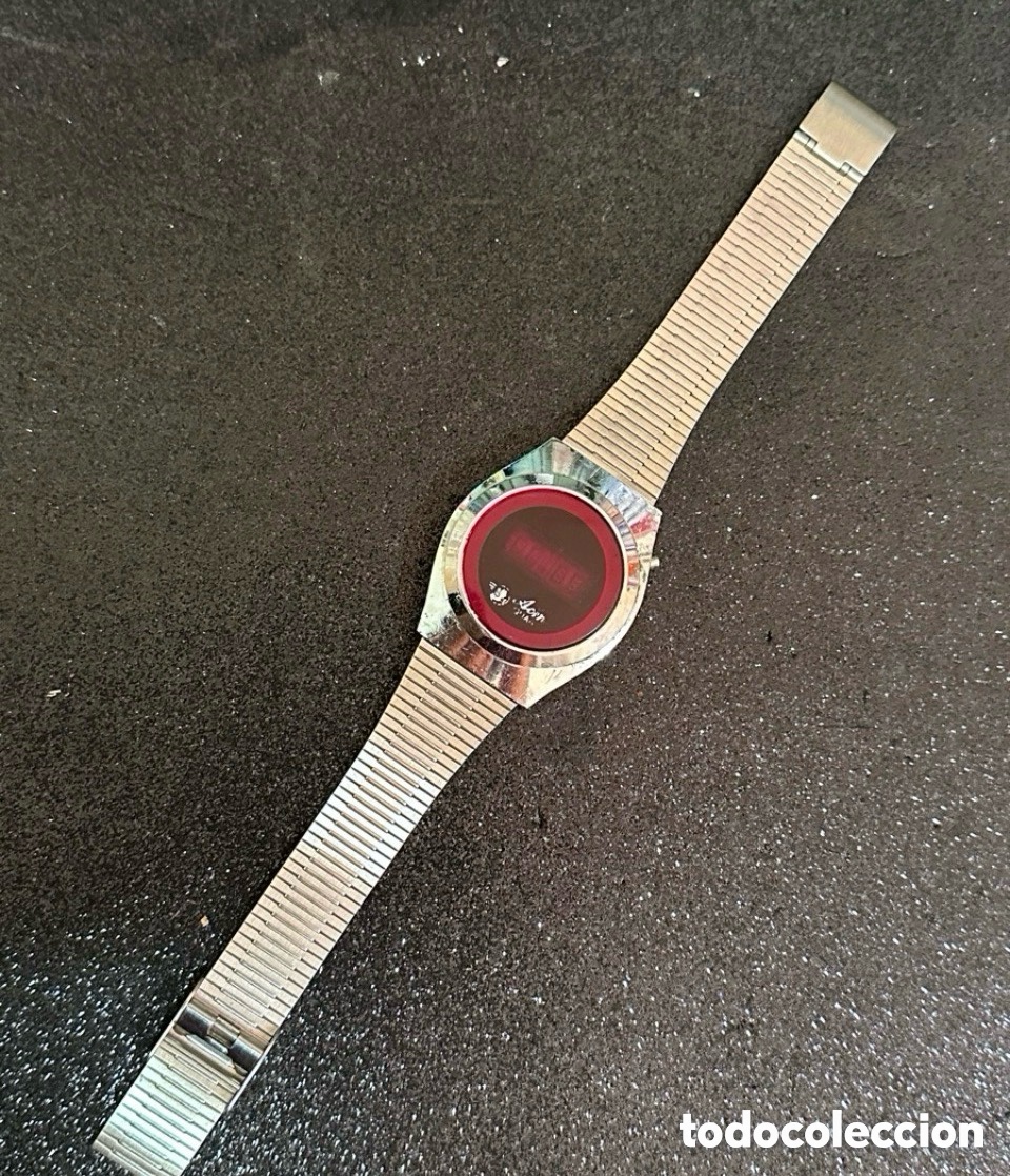 Vintage: Antiguo Reloj Digital AOME LID Rojo Quartz Vintage