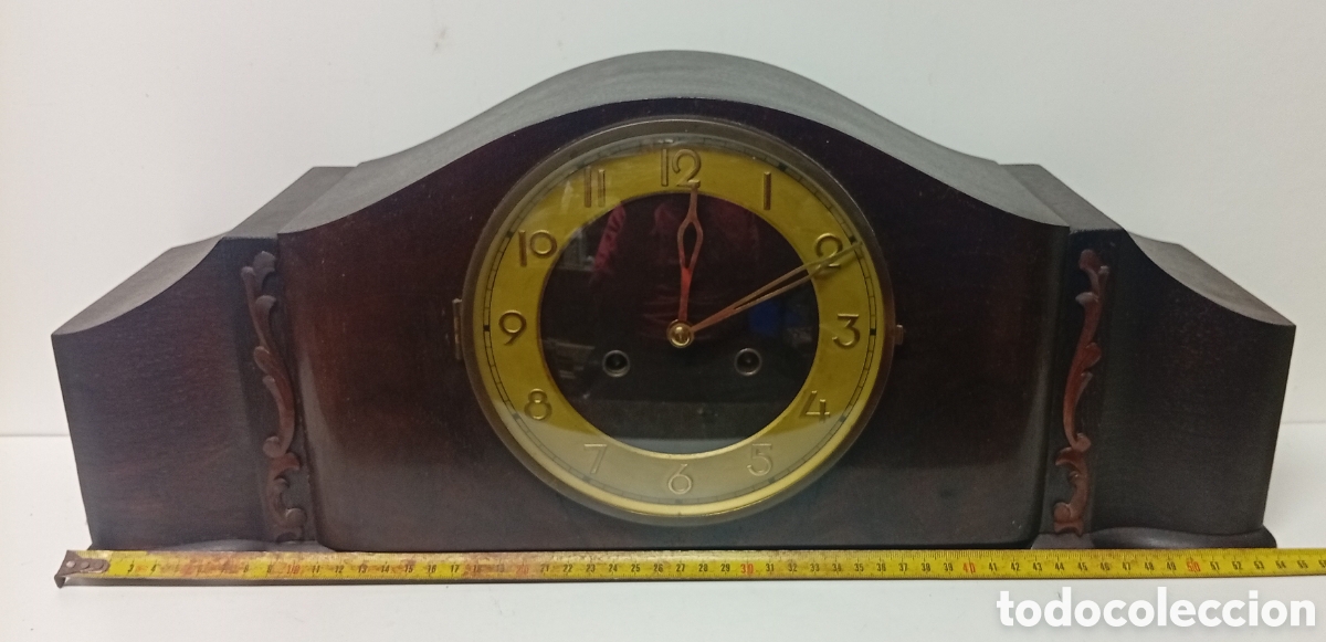 Vintage: Antiguo Reloj de Sobremesa / Chimenea - Madera Estilo Art D&eacute;co (c. 1940) - 58 cm Largo - Con Soner&iacute;a